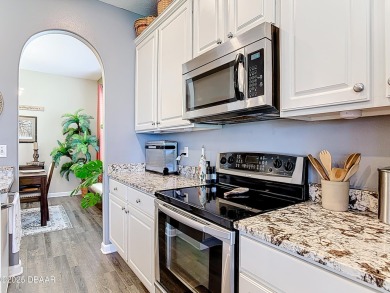 3 bedroom 2 bath lake front  home with optional 4th flex on LPGA International Golf Course in Florida - for sale on GolfHomes.com, golf home, golf lot