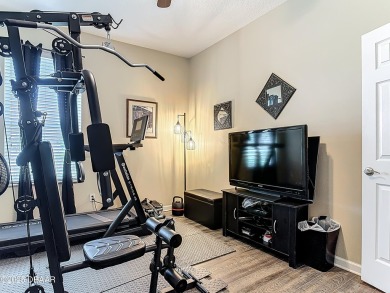 3 bedroom 2 bath lake front  home with optional 4th flex on LPGA International Golf Course in Florida - for sale on GolfHomes.com, golf home, golf lot