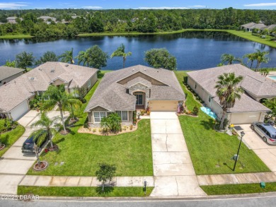 3 bedroom 2 bath lake front  home with optional 4th flex on LPGA International Golf Course in Florida - for sale on GolfHomes.com, golf home, golf lot