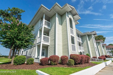 Great opportunity to own a 2 bedroom, 2 bathroom condo in on  in South Carolina - for sale on GolfHomes.com, golf home, golf lot