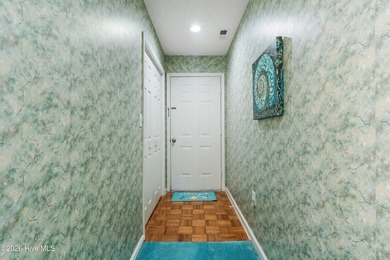 Great opportunity to own a 2 bedroom, 2 bathroom condo in on  in South Carolina - for sale on GolfHomes.com, golf home, golf lot