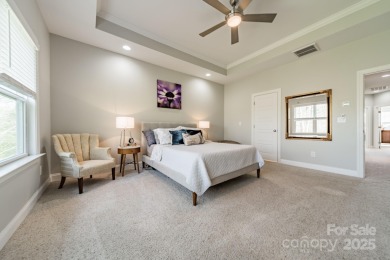 Beautifully maintained townhome located just minutes from the on River Run Country Club in North Carolina - for sale on GolfHomes.com, golf home, golf lot