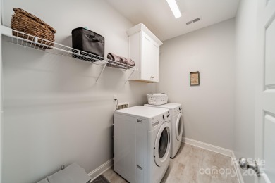 Beautifully maintained townhome located just minutes from the on River Run Country Club in North Carolina - for sale on GolfHomes.com, golf home, golf lot