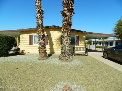 Great opportunity to own in Sun Lakes. Three bedroom two bath on Sun Lakes Country Club in Arizona - for sale on GolfHomes.com, golf home, golf lot