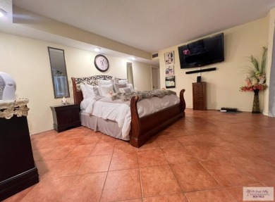 MAKE THIS NICE AND SPACIOUS 3BD 2 BATH GOLF VIEW CONDO YOUR VERY on Valley International Country Club - Valley in Texas - for sale on GolfHomes.com, golf home, golf lot