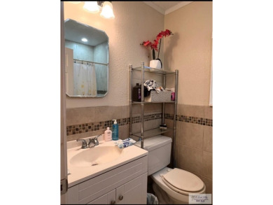 MAKE THIS NICE AND SPACIOUS 3BD 2 BATH GOLF VIEW CONDO YOUR VERY on Valley International Country Club - Valley in Texas - for sale on GolfHomes.com, golf home, golf lot