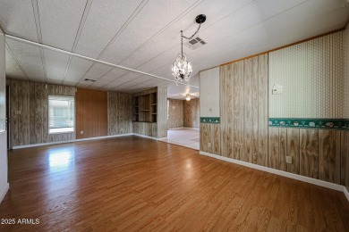 Great opportunity to own in Sun Lakes. Three bedroom two bath on Sun Lakes Country Club in Arizona - for sale on GolfHomes.com, golf home, golf lot