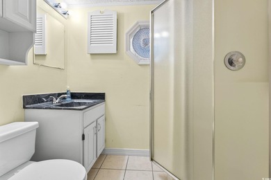 This well-maintained 2-bedroom, 2-bath home offers a bright on Heron Point Golf Club in South Carolina - for sale on GolfHomes.com, golf home, golf lot