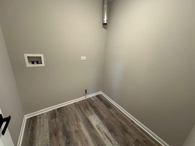 Welcome to this beautifully updated 2 story home located in on Woodruff Golf Course in Illinois - for sale on GolfHomes.com, golf home, golf lot