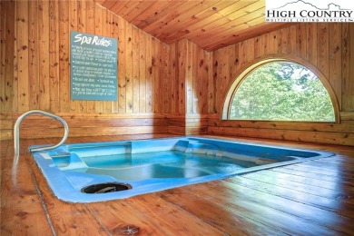 This charming 3BR/2B townhouse style condo offers fantastic on Beech Mountain Club in North Carolina - for sale on GolfHomes.com, golf home, golf lot