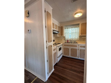 Under contract-accepting backup offers. Owner is open to Renting on Palm Hill Golf Club in Florida - for sale on GolfHomes.com, golf home, golf lot
