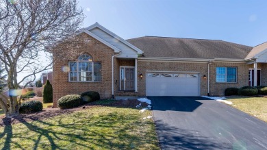 This one-owner, one-level, duplex in Ashby Villa has been on Par 3 Golf At Sandy Bottom Park in Virginia - for sale on GolfHomes.com, golf home, golf lot