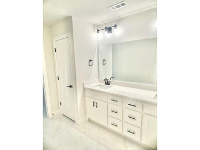 Great Location, Beautiful New Construction Home on a large level on Branchwood Golf Course in Arkansas - for sale on GolfHomes.com, golf home, golf lot