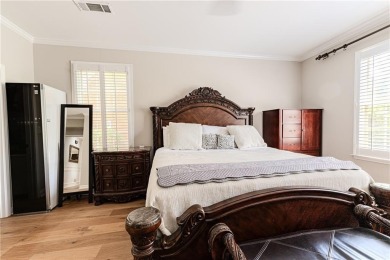 Wonderful All-Brick Home in Prestigious Horseshoe Bend! Welcome on Horseshoe Bend Country Club in Georgia - for sale on GolfHomes.com, golf home, golf lot