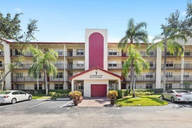 Step into your new home with a stunning lake view that great you on Flamingo Lakes Country Club in  - for sale on GolfHomes.com, golf home, golf lot