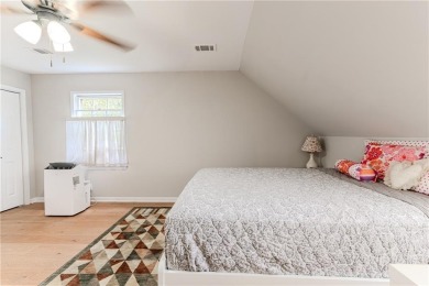 Wonderful All-Brick Home in Prestigious Horseshoe Bend! Welcome on Horseshoe Bend Country Club in Georgia - for sale on GolfHomes.com, golf home, golf lot