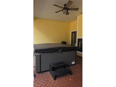 4BR/3BA CUSTOM HOME ON 1 ACRE | BUCK BAY SUBDIVISION. Just on Chiefland Golf and Country Club in Florida - for sale on GolfHomes.com, golf home, golf lot