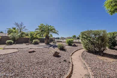Welcome to this stunning and spacious 3-bedroom, 2.5-bath home on The Golf Club At Johnson Ranch in Arizona - for sale on GolfHomes.com, golf home, golf lot