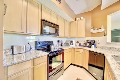 OPEN WED 4-6 pm NO STEPS!! Move right into this updated on Meadowood Golf Club in Kentucky - for sale on GolfHomes.com, golf home, golf lot