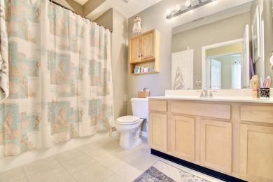 OPEN WED 4-6 pm NO STEPS!! Move right into this updated on Meadowood Golf Club in Kentucky - for sale on GolfHomes.com, golf home, golf lot