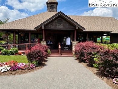 Move-In Ready Furnished Condo in Misty Woods on Sugar Mountain!

 on Sugar Mountain Golf Course in North Carolina - for sale on GolfHomes.com, golf home, golf lot