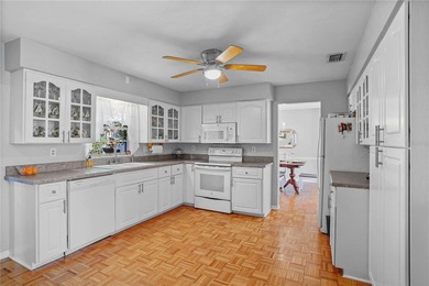 This 4-bed 3 bathroom home in Longwood offers multi-generational on Rolling Hills Golf Club in Florida - for sale on GolfHomes.com, golf home, golf lot