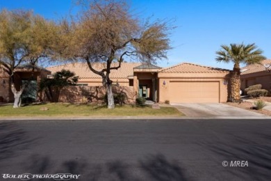 Welcome to 479 Via Ventana, a stunning 3-bed, 2-bath townhouse on The Oasis Golf Club in Nevada - for sale on GolfHomes.com, golf home, golf lot