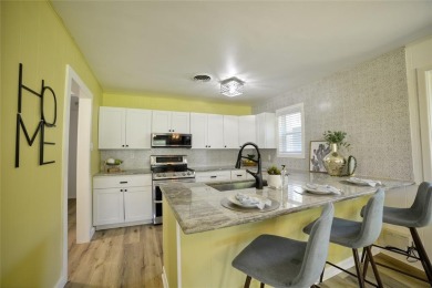 Come see this rare find in Lake Kiowa located right on the first on Lake Kiowa Golf Course in Texas - for sale on GolfHomes.com, golf home, golf lot