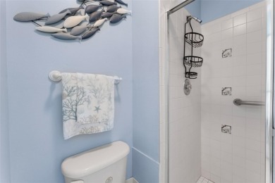 This END UNIT with 2 BEDROOMS, 2 FULL BATHS condo that includes on Highland Lakes Executive Golf Course in Florida - for sale on GolfHomes.com, golf home, golf lot