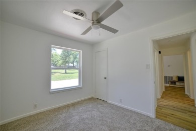 Come see this rare find in Lake Kiowa located right on the first on Lake Kiowa Golf Course in Texas - for sale on GolfHomes.com, golf home, golf lot