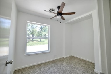 Come see this rare find in Lake Kiowa located right on the first on Lake Kiowa Golf Course in Texas - for sale on GolfHomes.com, golf home, golf lot
