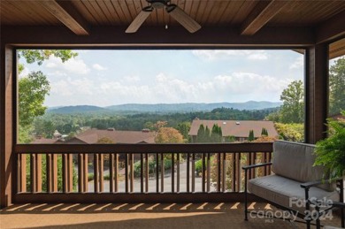 No storm damage! Sweeping, unobstructed MILLION DOLLAR VIEW! on Hendersonville Country Club in North Carolina - for sale on GolfHomes.com, golf home, golf lot