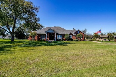 Custom-built Will Steed Homes 4-3.5-3 perfect blend of luxury & on Pecan Plantation Country Club in Texas - for sale on GolfHomes.com, golf home, golf lot