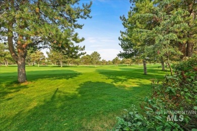 Nestled on the 2nd hole of the Indian Lakes Golf Course, this on Indian Lakes Golf Course in Idaho - for sale on GolfHomes.com, golf home, golf lot