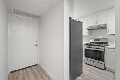 Nicely updated, lower level, 1 bedroom 1 bath condo is situated on Oak Creek Golf Club in California - for sale on GolfHomes.com, golf home, golf lot
