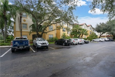 FULLY FURNISHED 3BR/2BA CONDO IN ROYAL GREENS - MOVE-IN READY! on Gateway Golf and Country Club in Florida - for sale on GolfHomes.com, golf home, golf lot