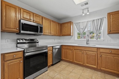 Charming traditional home in Wachesaw East! Located in the on Wachesaw Plantation East Golf Course in South Carolina - for sale on GolfHomes.com, golf home, golf lot
