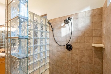 Welcome to 1966 Kingfisher Circle -- A single-level standout on Eagle Crest Golf Resort - Resort Course in Oregon - for sale on GolfHomes.com, golf home, golf lot