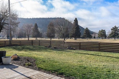 Don't miss your opportunity to own this one of a kind mid on  in Oregon - for sale on GolfHomes.com, golf home, golf lot