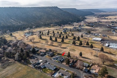 Don't miss your opportunity to own this one of a kind mid on  in Oregon - for sale on GolfHomes.com, golf home, golf lot