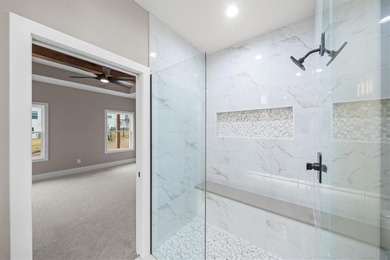 Simplify your life with an ALL NEW MAINTENANCE PROVIDED CUSTOM on Lakewood Oaks Golf Club, Ltd. in Missouri - for sale on GolfHomes.com, golf home, golf lot