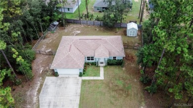 Welcome to 8199 W Oliver Drive in beautiful Citrus Springs on Citrus Springs Country Club in Florida - for sale on GolfHomes.com, golf home, golf lot