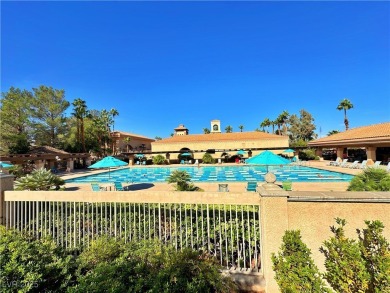 Beautifully updated townhome in the heart of Sun City Summerlin! on Eagle Crest Golf Club in Nevada - for sale on GolfHomes.com, golf home, golf lot