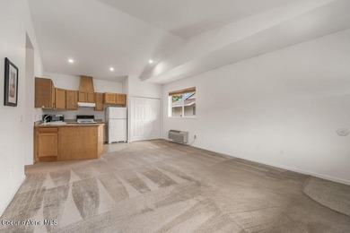 Discover golf course living at Stoneridge Golf Course & on Stoneridge Golf Club in Idaho - for sale on GolfHomes.com, golf home, golf lot