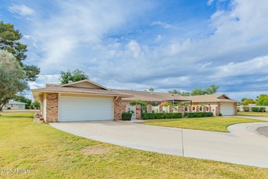 Hurry to this great Gemini home! Sellers are offering buyers up on Union Hills Country Club in Arizona - for sale on GolfHomes.com, golf home, golf lot