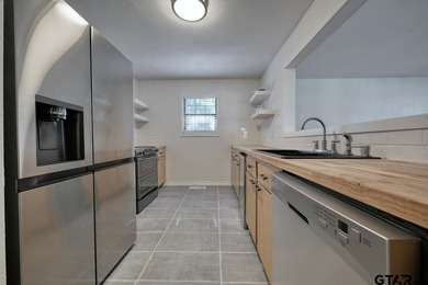 !!Seller to pay Hideaway Initiation Fee!! Read Below for Updates on Hide-A-Way Lake Golf Course in Texas - for sale on GolfHomes.com, golf home, golf lot