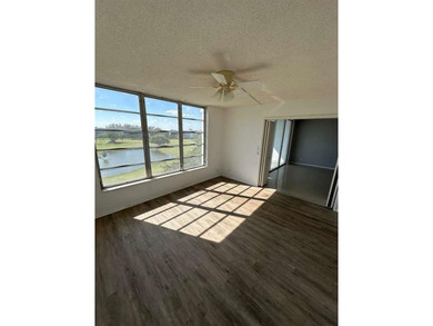 ELEGANT 3 BEDROOM 2 BATH; CONDO IN THE PALM AIRE COUNTRY CLUB on Palm-Aire Country Club and Resort - Palms in Florida - for sale on GolfHomes.com, golf home, golf lot