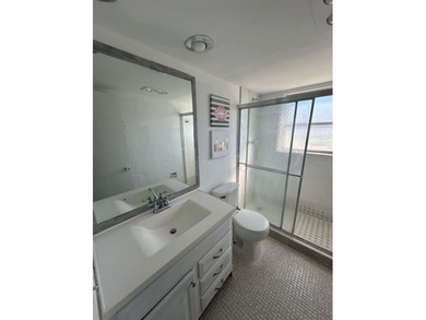 ELEGANT 3 BEDROOM 2 BATH; CONDO IN THE PALM AIRE COUNTRY CLUB on Palm-Aire Country Club and Resort - Palms in Florida - for sale on GolfHomes.com, golf home, golf lot