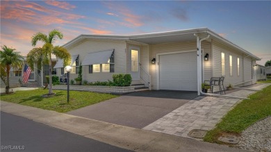 Charming 2-Bedroom, 2-Bath Manufactured, Garage Home in Horizon on Six Lakes Country Club in Florida - for sale on GolfHomes.com, golf home, golf lot
