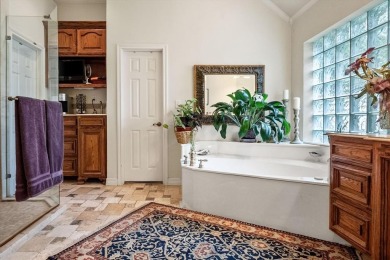 This one is truly a rare find! A beautifully maintained on Walnut Creek Country Club in Texas - for sale on GolfHomes.com, golf home, golf lot